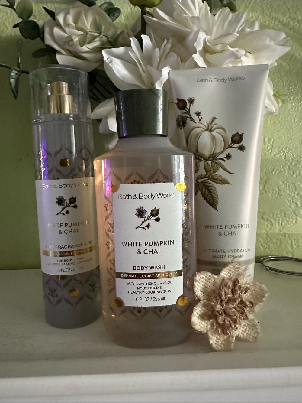 Bath & Body Works White Pumpkin & Chai Body (3) Pc Body Care Set